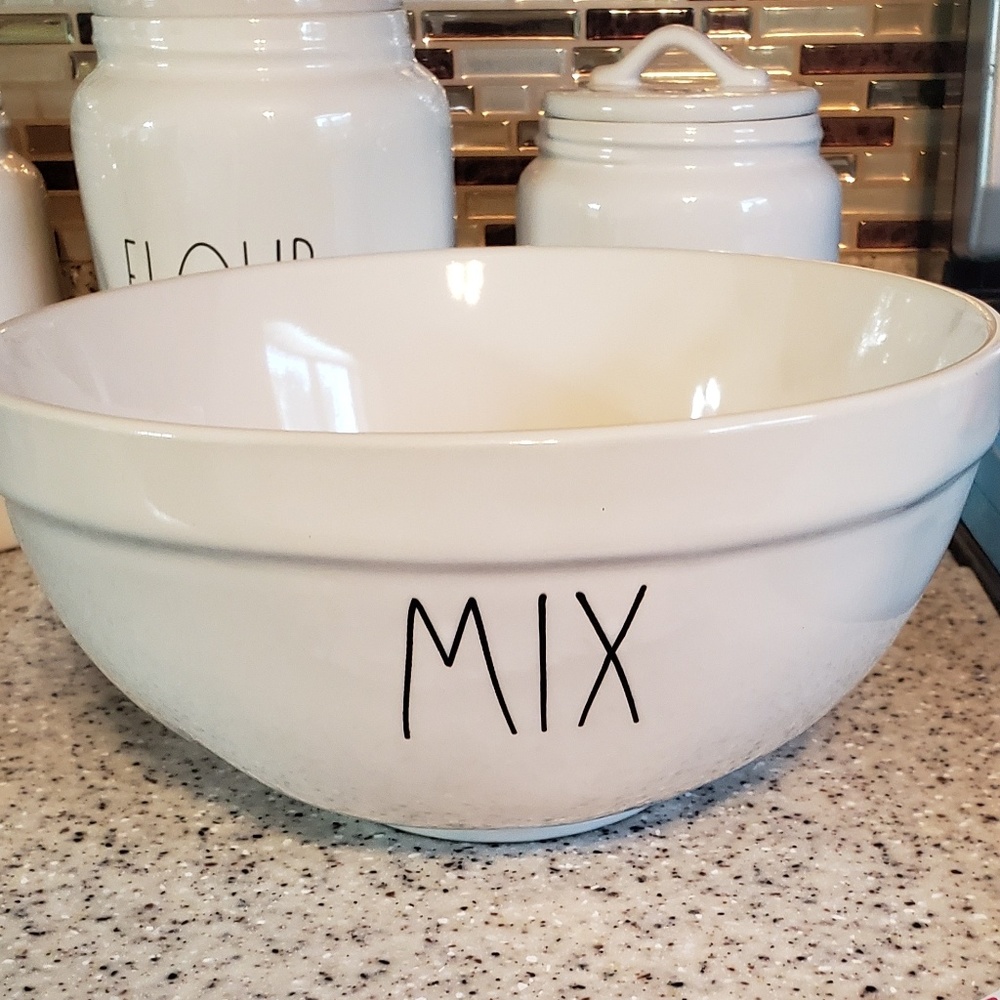 Rae Dunn large "mix" mixing bowl